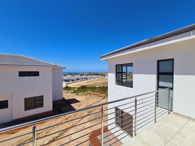 3 Bedroom Property for Sale in Jeffreys Bay Eastern Cape